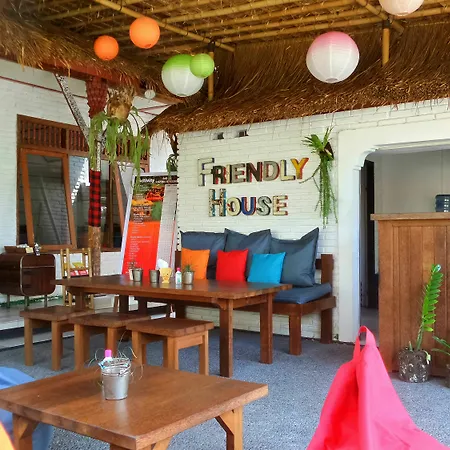 Friendly House Bali Hostel